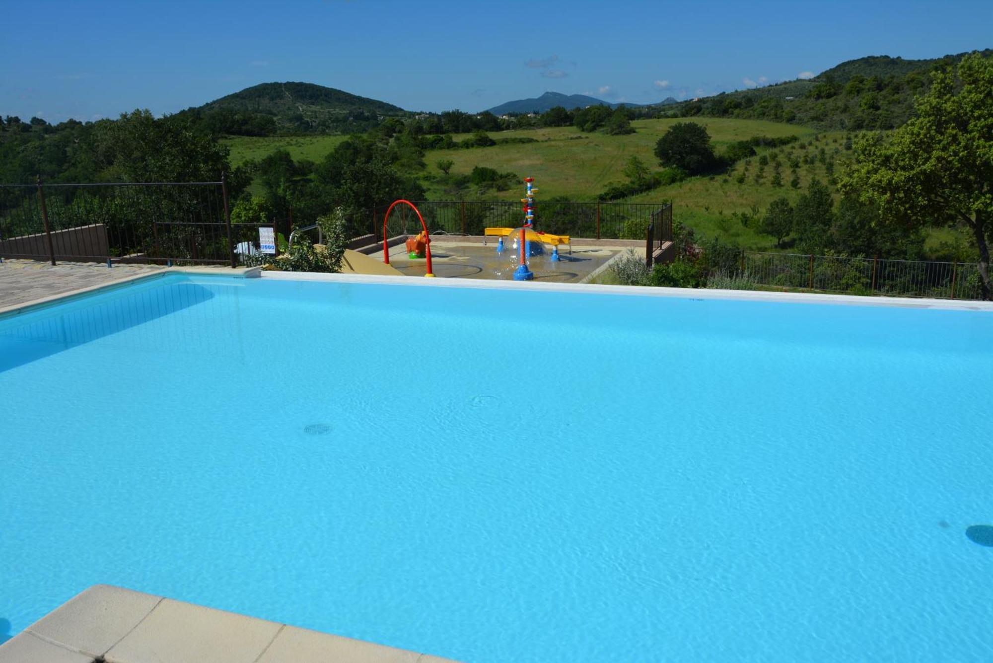 Domaine De Chadeyron Hotel Lagorce  Eksteriør billede